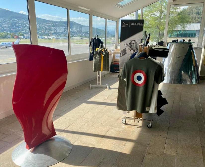 Visitez notre SHOW ROOM Aéro-Design Collection à l'aéroport Cannes : Avis aux distributeurs!