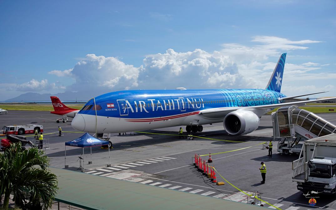 Bénédiction du BORA BORA F-OVAA, le 3ème Tahitian Dreamliner Air Tahiti Nui